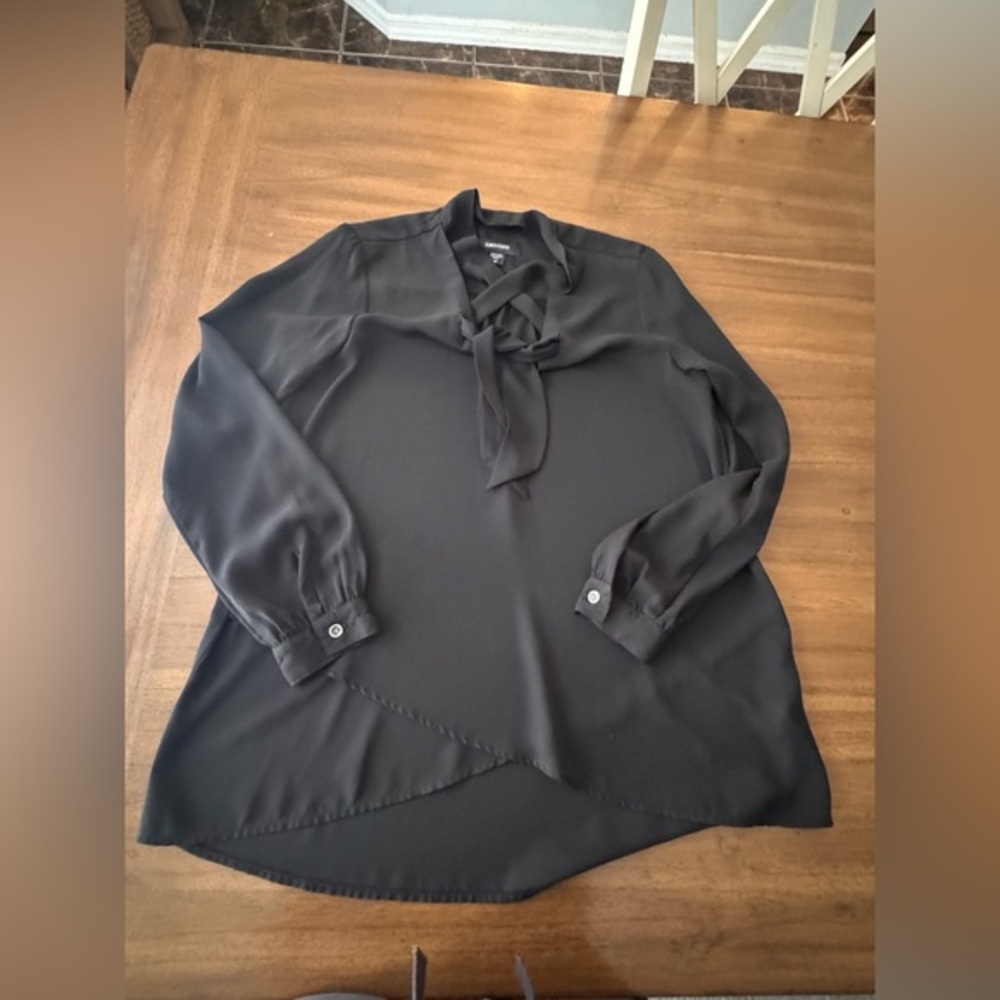 Karen Kane Elegant Black Women's Blouse Medium